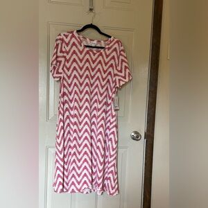 NWT LuLaRoe Jessie dress.  Swing style, pockets, scoop neck.  White with red. Xl
